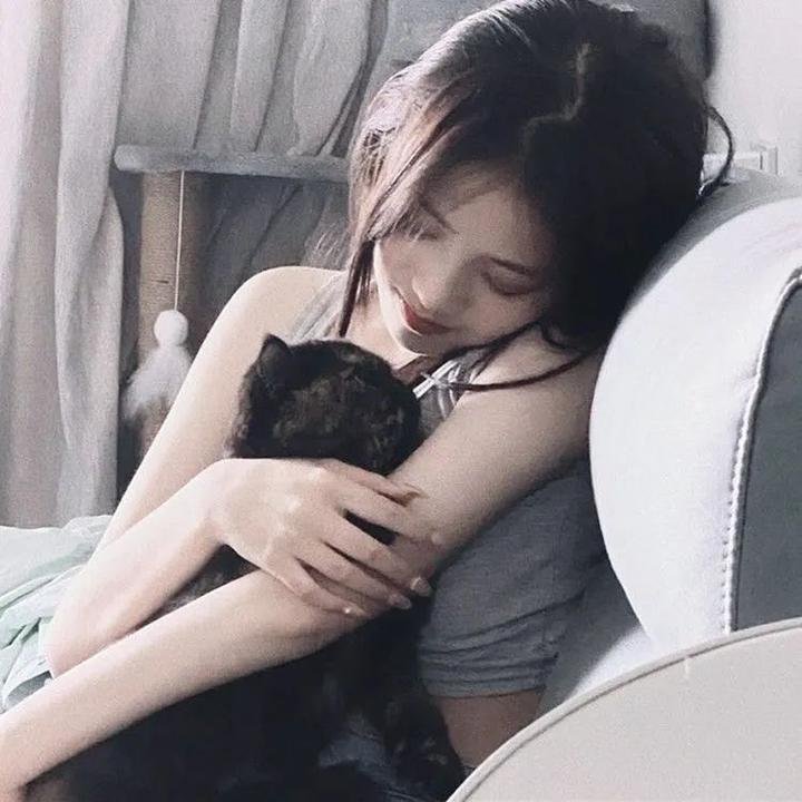 轻舟已过万重山